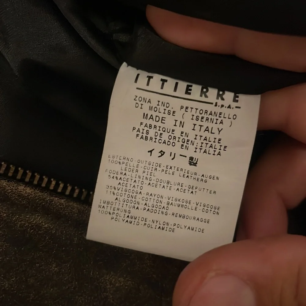 Versace XL - Picture 12 of 12